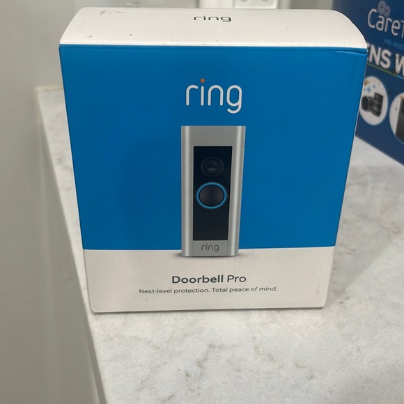 Ring Doorbell Pro. never used. - Picture 1 of 2